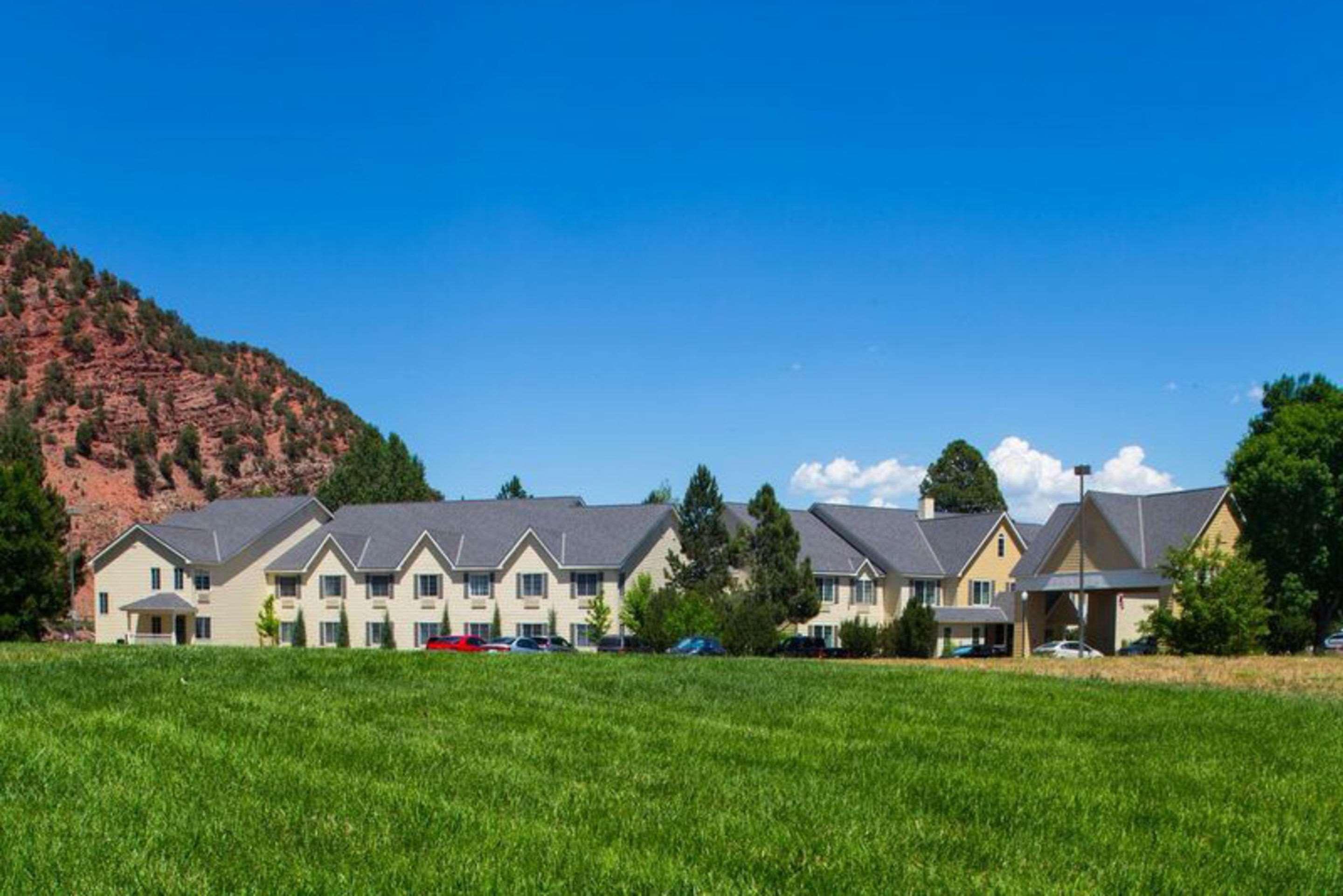 Comfort Inn & Suites Carbondale On The Roaring Fork Экстерьер фото