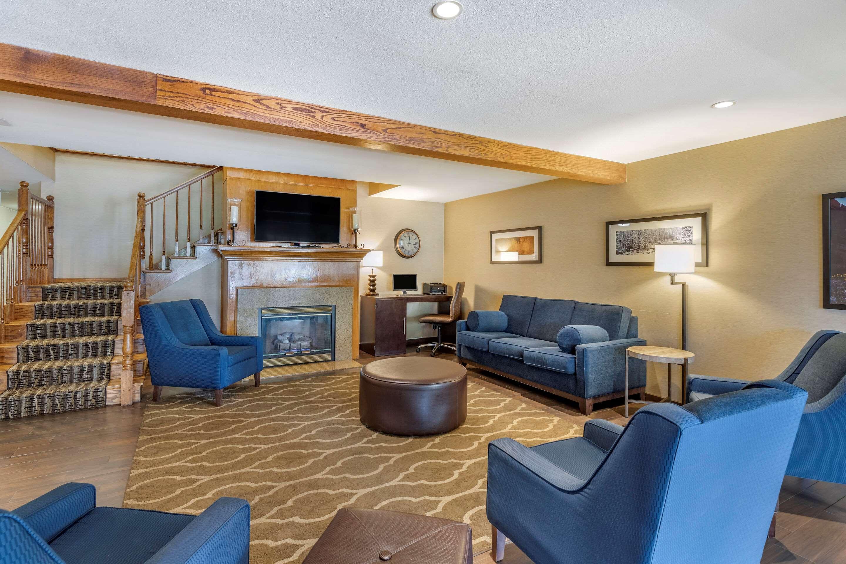 Comfort Inn & Suites Carbondale On The Roaring Fork Экстерьер фото